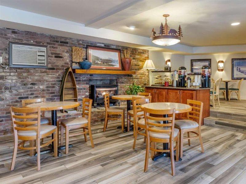 Econo Lodge Cherokee Eksteriør billede