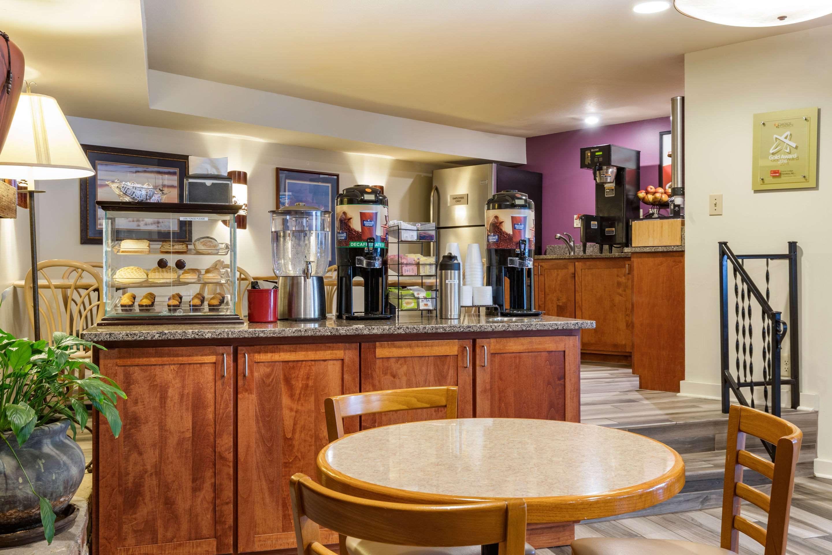 Econo Lodge Cherokee Eksteriør billede