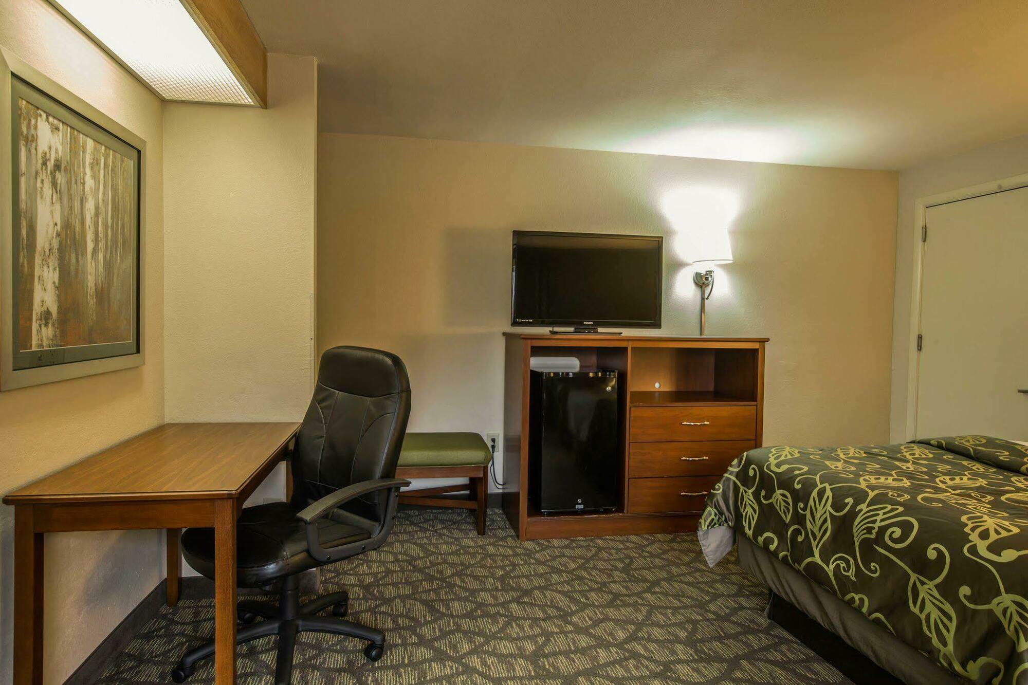 Econo Lodge Cherokee Eksteriør billede